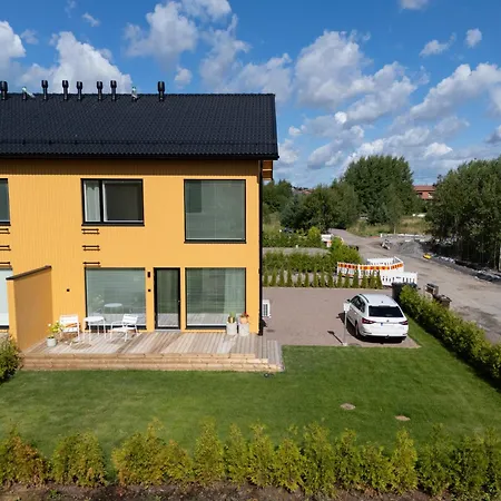 Luxury 3br Sauna Stay, Near Airport Train Apartmán Vantaa