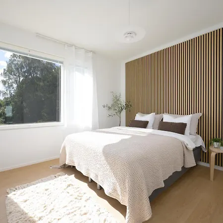 Luxury 3br Sauna Stay, Near Airport Train * Vantaa