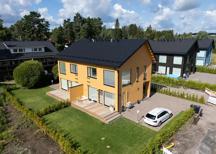 Apartament Luxury 3br Sauna Stay, Near Airport Train *